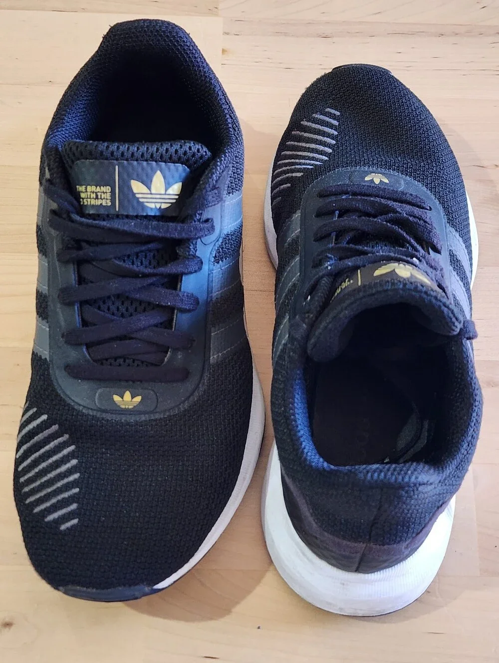 adidas Originals | Swift Run RF | U.S. Big Kids 5